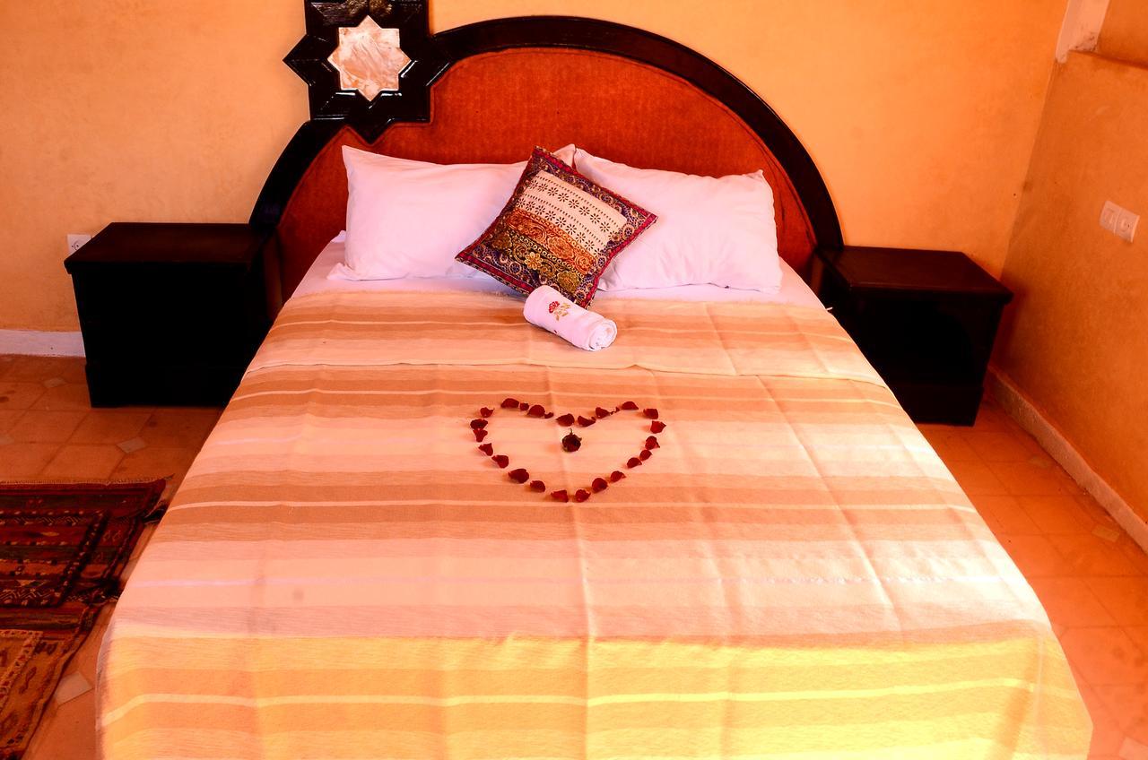 Latifa House Hotel Sbiti Luaran gambar