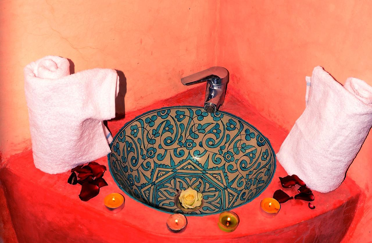 Latifa House Hotel Sbiti Luaran gambar