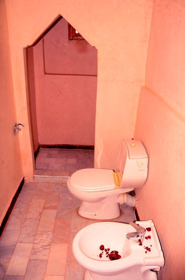 Latifa House Hotel Sbiti Luaran gambar