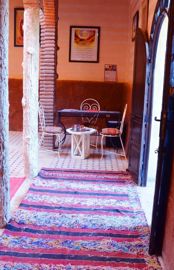 Latifa House Hotel Sbiti Luaran gambar